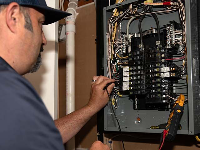Electrical Panel & Circuit Breaker Specialists In Warner